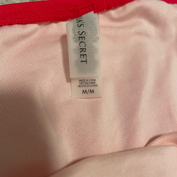 Victorias Secret tankini and bottoms - Picture 5 of 6